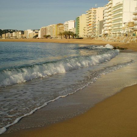 فندق Pensio Costa Brava سان أنتوني دي كالونخي المظهر الخارجي الصورة