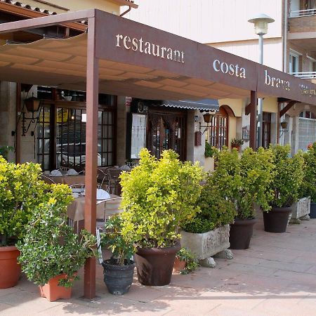 فندق Pensio Costa Brava سان أنتوني دي كالونخي المظهر الخارجي الصورة