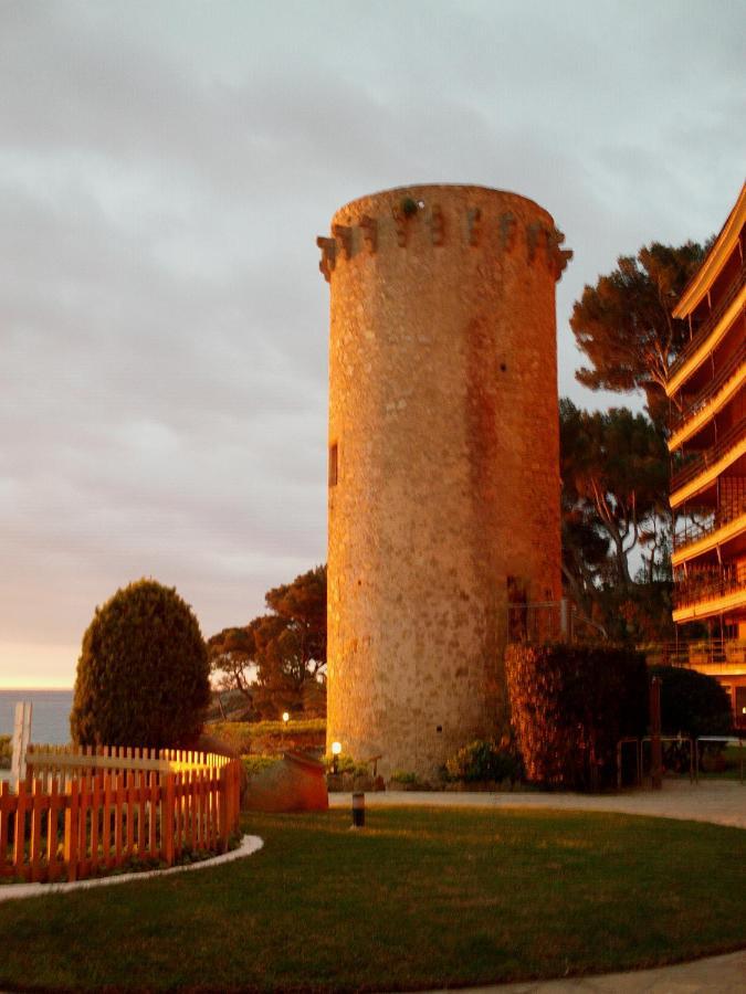 فندق Pensio Costa Brava سان أنتوني دي كالونخي المظهر الخارجي الصورة